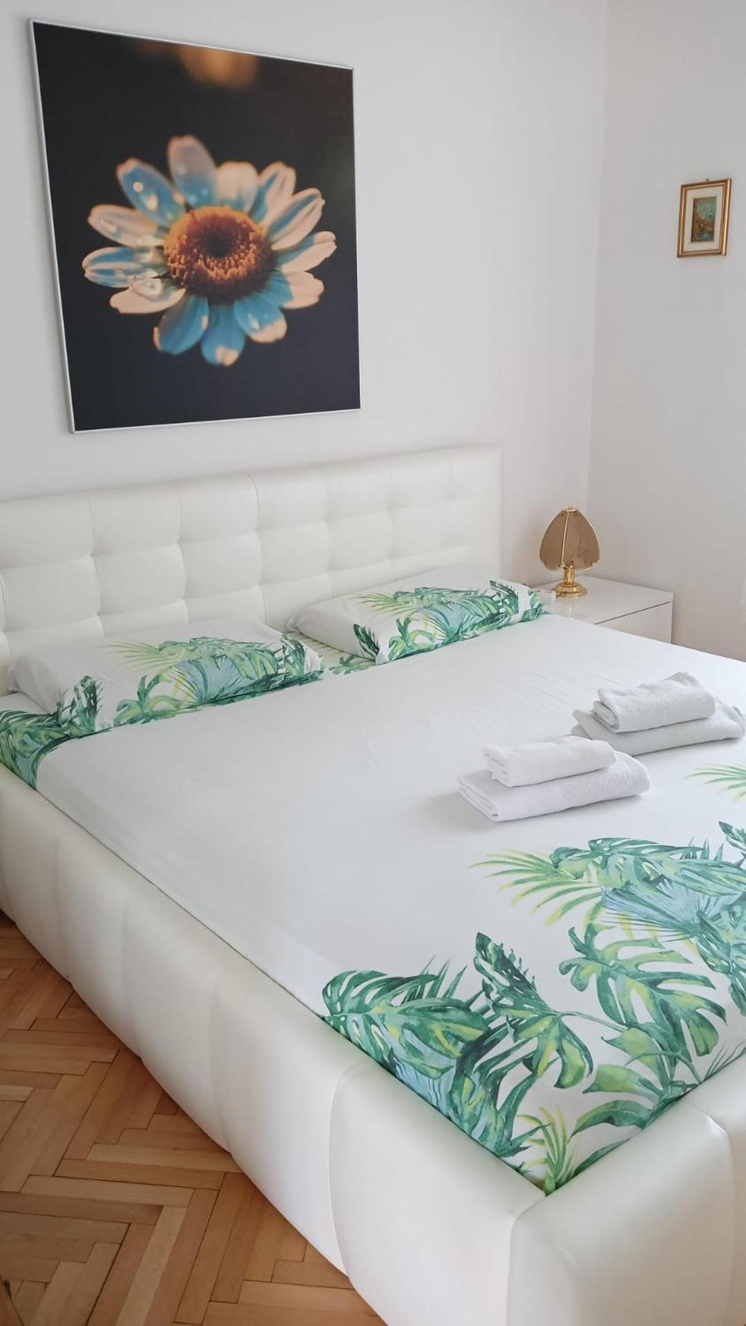 Glorianita Sweethome,Centro, Free Parking,Self Check- In Šibenik Exterior foto